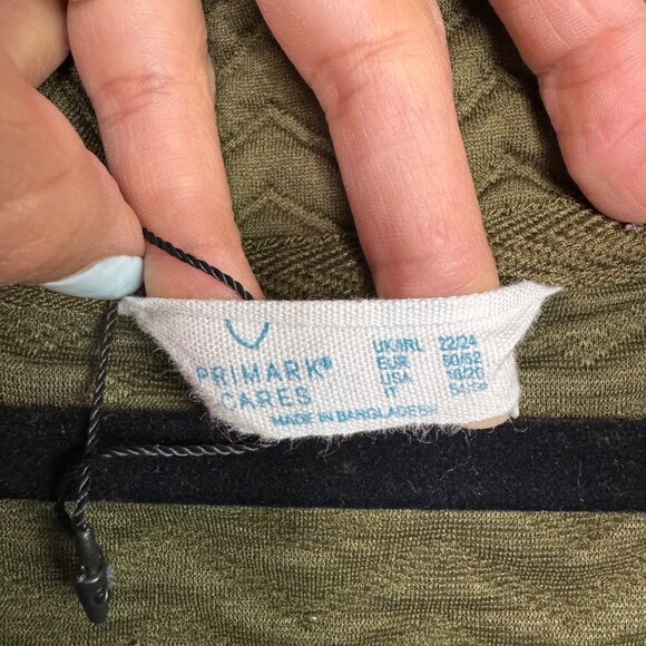 Primark‎ Cares Olive Green Hooded Tracksuit Chevron. Bottom L, Top Oversized 2XL - Picture 5 of 13